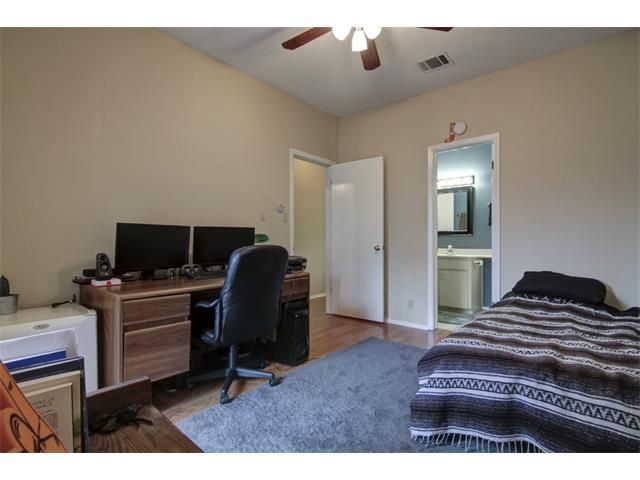 106 E 30th ST 207, Austin, TX 78705