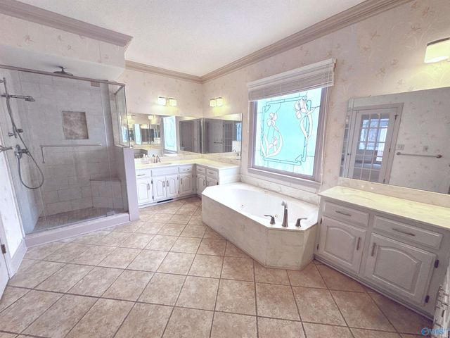 111 Glenmore Drive, Madison, AL 35758