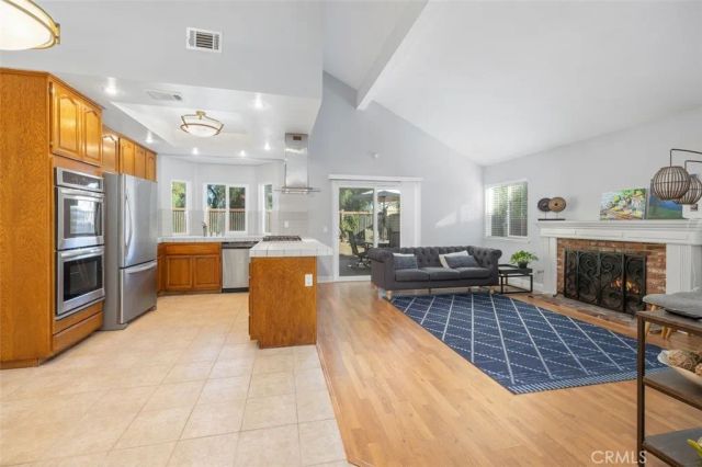 7810 Valley Flores Drive, West Hills, CA 91304