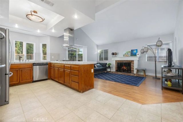 7810 Valley Flores Drive, West Hills, CA 91304