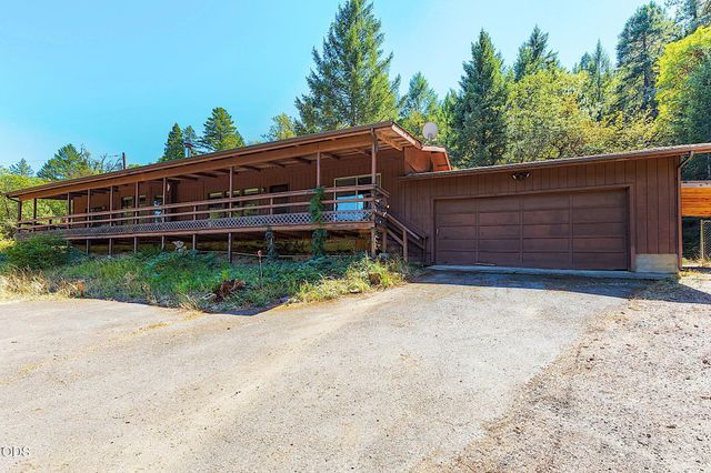 4433 Rogue River Highway, Grants Pass, OR 97527