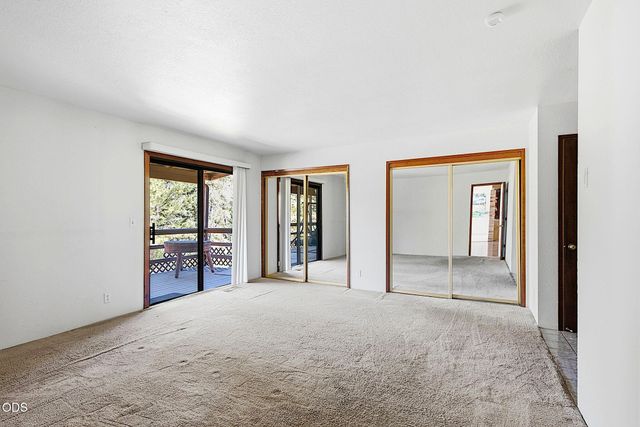 4433 Rogue River Highway, Grants Pass, OR 97527