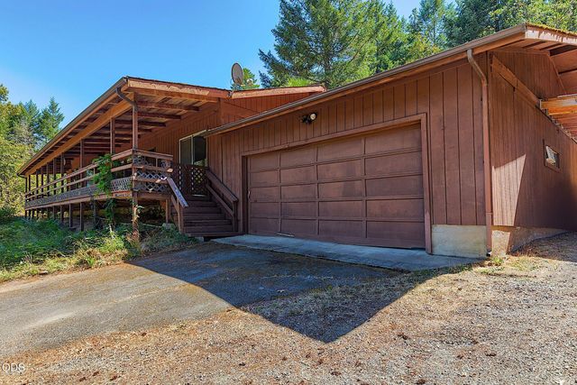 4433 Rogue River Highway, Grants Pass, OR 97527