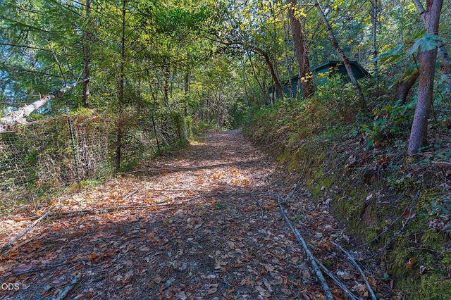 4433 Rogue River Highway, Grants Pass, OR 97527