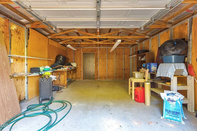 4433 Rogue River Highway, Grants Pass, OR 97527