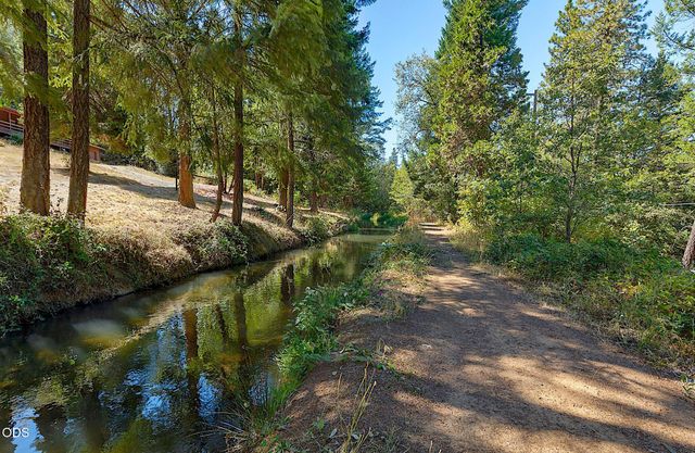 4433 Rogue River Highway, Grants Pass, OR 97527