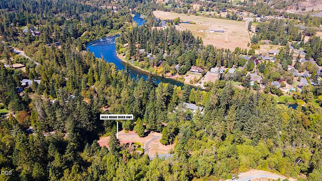 4433 Rogue River Highway, Grants Pass, OR 97527