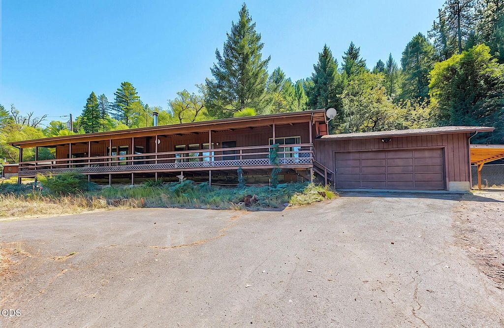4433 Rogue River Highway, Grants Pass, OR 97527