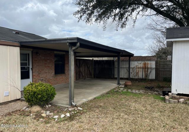 402 Thompson Drive, Lafayette, LA 70506