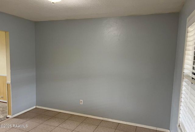 402 Thompson Drive, Lafayette, LA 70506