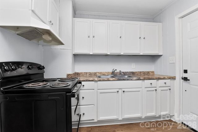 1448 Anderson Street A, Charlotte, NC 28205