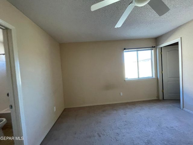 11892 MESQUITE MIEL Drive, El Paso, TX 79934