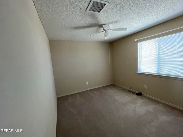 11892 MESQUITE MIEL Drive, El Paso, TX 79934