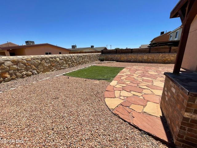 11892 MESQUITE MIEL Drive, El Paso, TX 79934