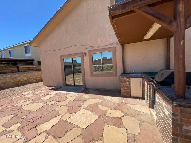 11892 MESQUITE MIEL Drive, El Paso, TX 79934