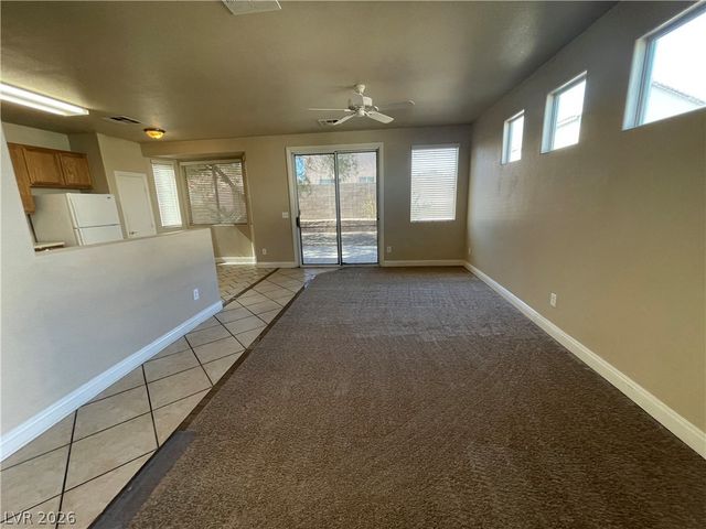 5947 SILVER TRACE Court, Henderson, NV 89011