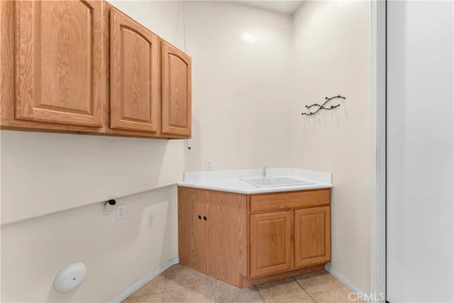 4860 Rolling Hills, Banning, CA 92220
