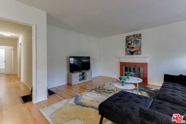 4360 Mclaughlin Avenue, Los Angeles, CA 90066