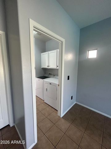 33611 N 26TH Avenue, Phoenix, AZ 85085