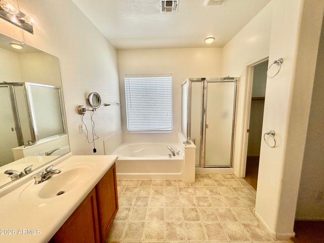 33611 N 26TH Avenue, Phoenix, AZ 85085