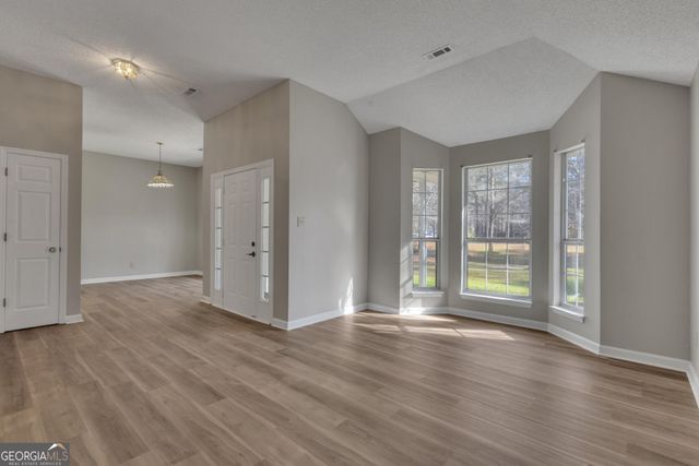 115 Park Timbers Drive, Sharpsburg, GA 30277