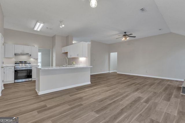 115 Park Timbers Drive, Sharpsburg, GA 30277