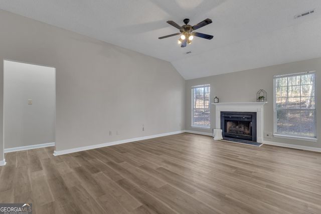 115 Park Timbers Drive, Sharpsburg, GA 30277