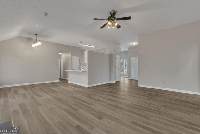 115 Park Timbers Drive, Sharpsburg, GA 30277