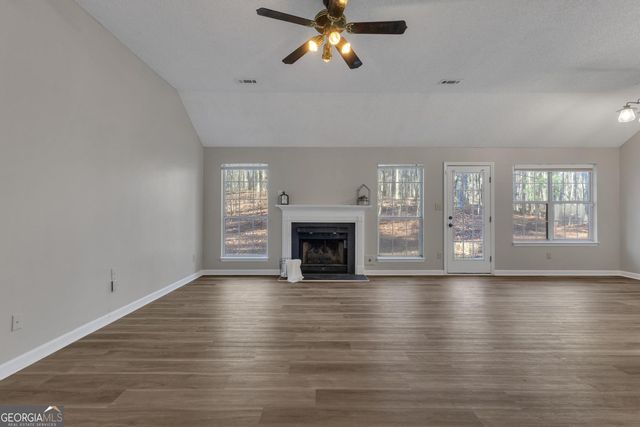 115 Park Timbers Drive, Sharpsburg, GA 30277