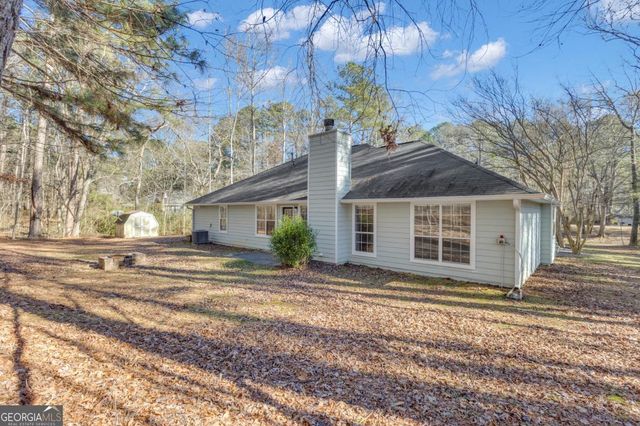 115 Park Timbers Drive, Sharpsburg, GA 30277