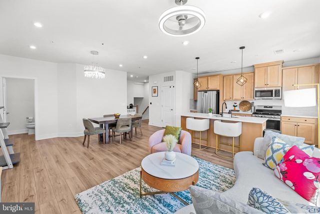 43350 FARRINGDON SQ, Broadlands, VA 20148