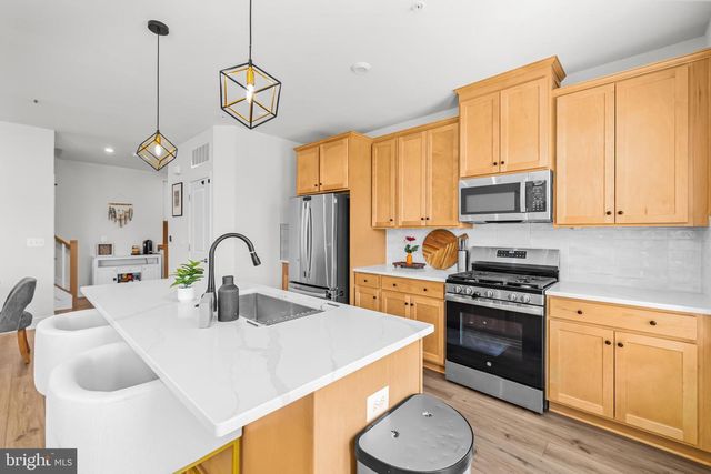 43350 FARRINGDON SQ, Broadlands, VA 20148