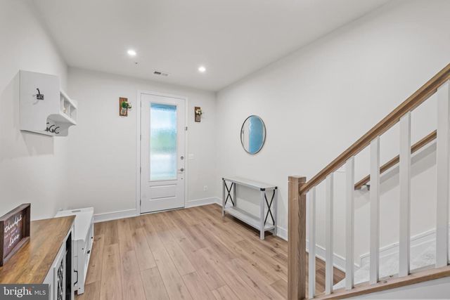 43350 FARRINGDON SQ, Broadlands, VA 20148