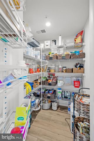 43350 FARRINGDON SQ, Broadlands, VA 20148