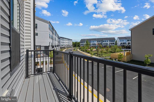 43350 FARRINGDON SQ, Broadlands, VA 20148