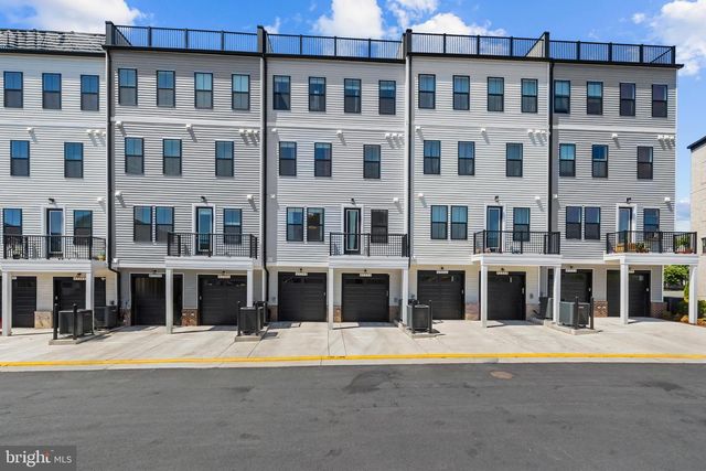 43350 FARRINGDON SQ, Broadlands, VA 20148
