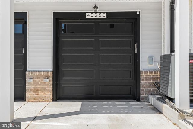 43350 FARRINGDON SQ, Broadlands, VA 20148