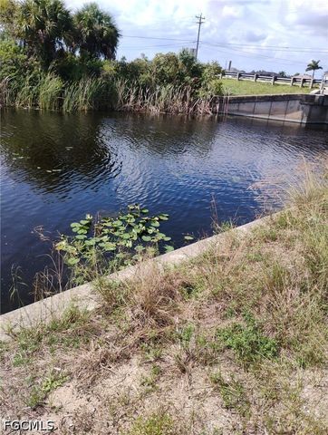 2408 NW 6th TER, Cape Coral, FL 33993