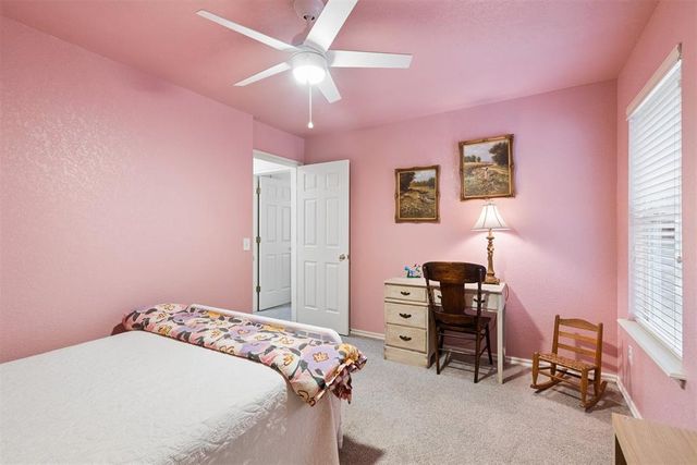 2117 E Oakridge Drive, Norman, OK 73026