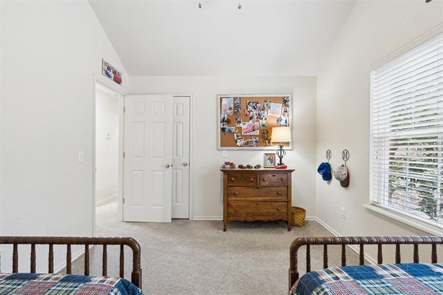 2117 E Oakridge Drive, Norman, OK 73026