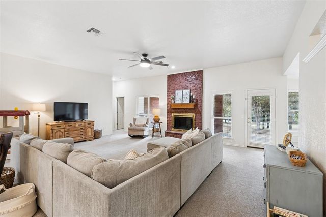 2117 E Oakridge Drive, Norman, OK 73026
