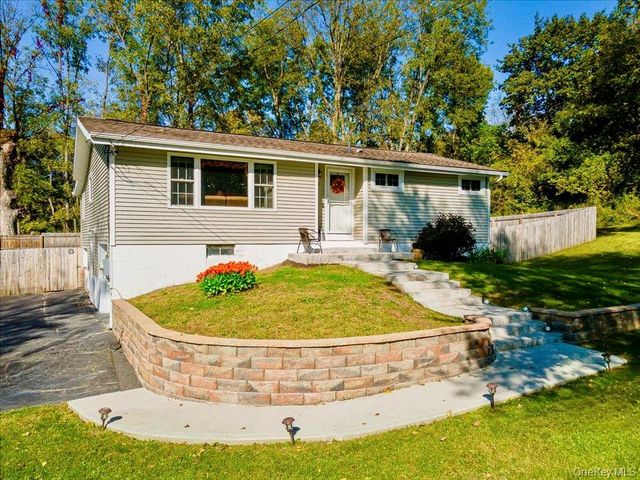 63 Martin Road, Pleasant Valley, NY 12569