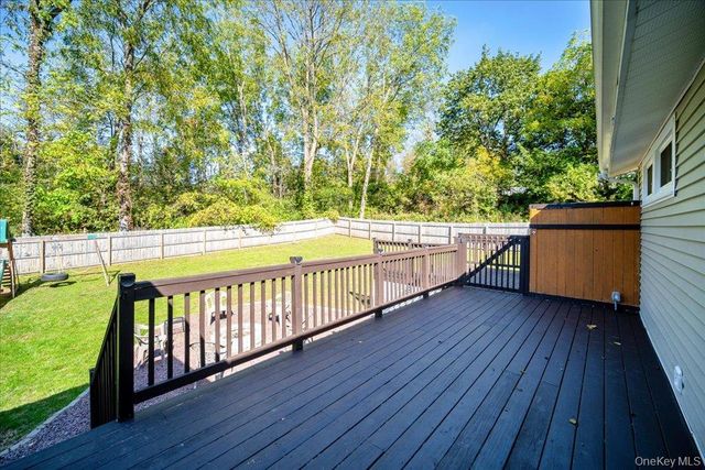 63 Martin Road, Pleasant Valley, NY 12569