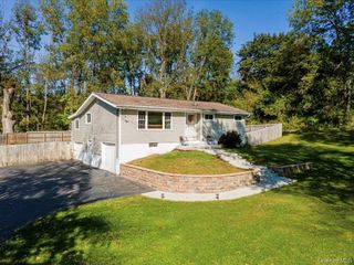 63 Martin Road, Pleasant Valley, NY 12569