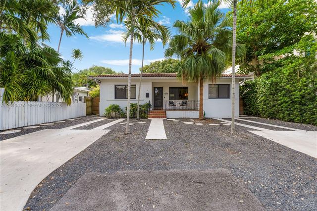 674 NE 67th St, Miami, FL 33138