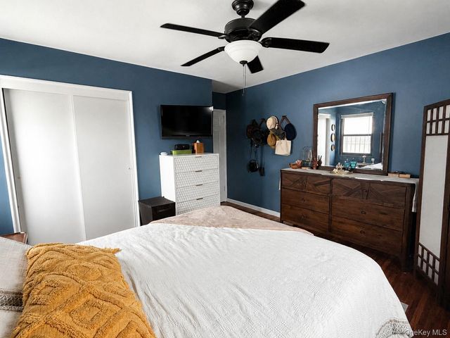 125 Park Avenue B1, Amityville, NY 11701