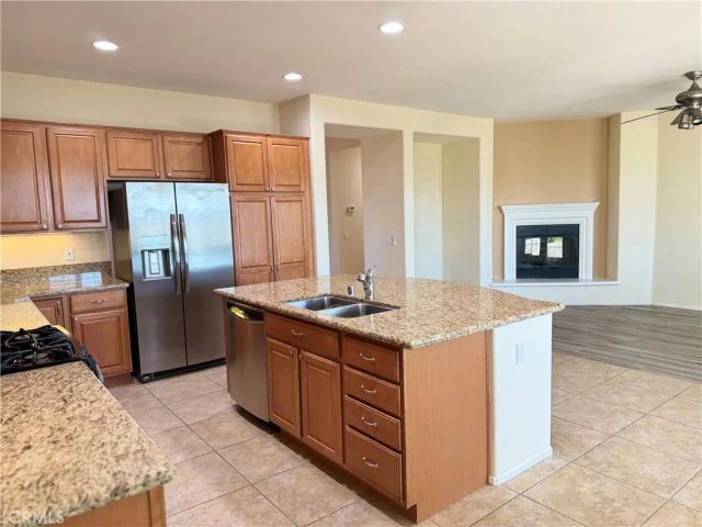 28597 Pensthorpe Circle, Menifee, CA 92584
