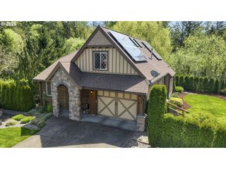 680 Se JACKSON PARK Rd, Troutdale, OR 97060