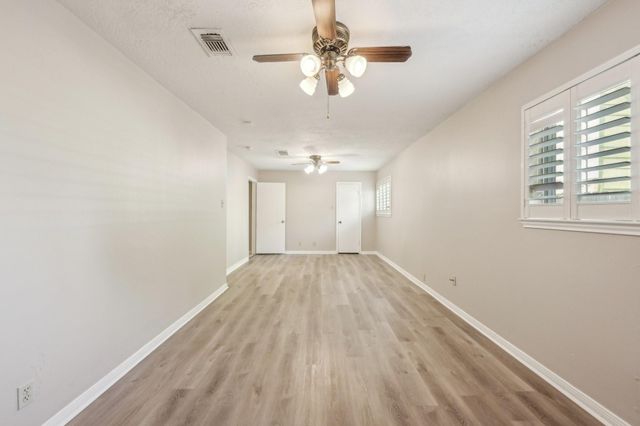 5506 Enchanted Timbers Drive, Humble, TX 77346