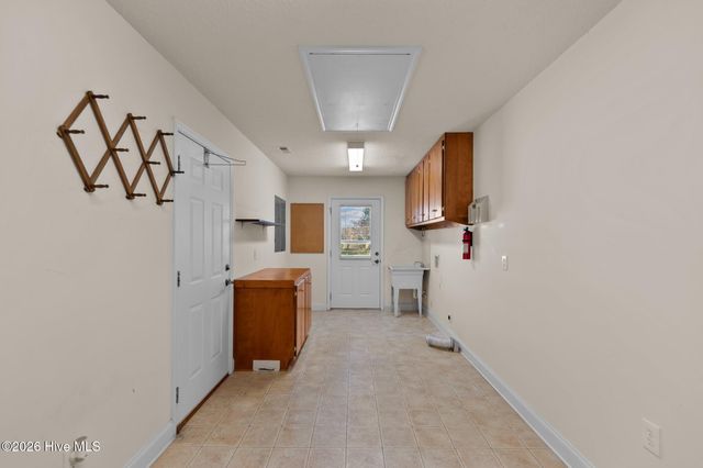 155 Teachs Cove Road, Bath, NC 27808